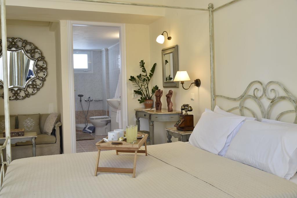 Ikaros Art Hotel อายิโอสนิโกลาโอส ภายนอก รูปภาพ